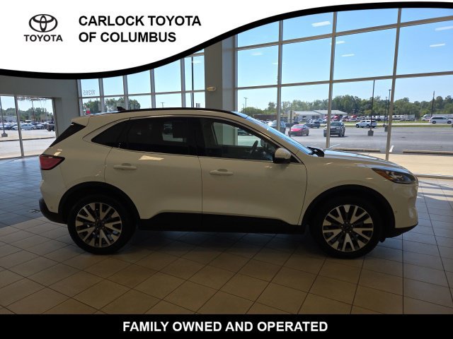 Used 2020 Ford Escape Titanium AWD/4WD image 7