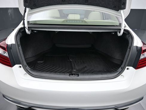 Used 2017 Honda Accord EX-L image 29