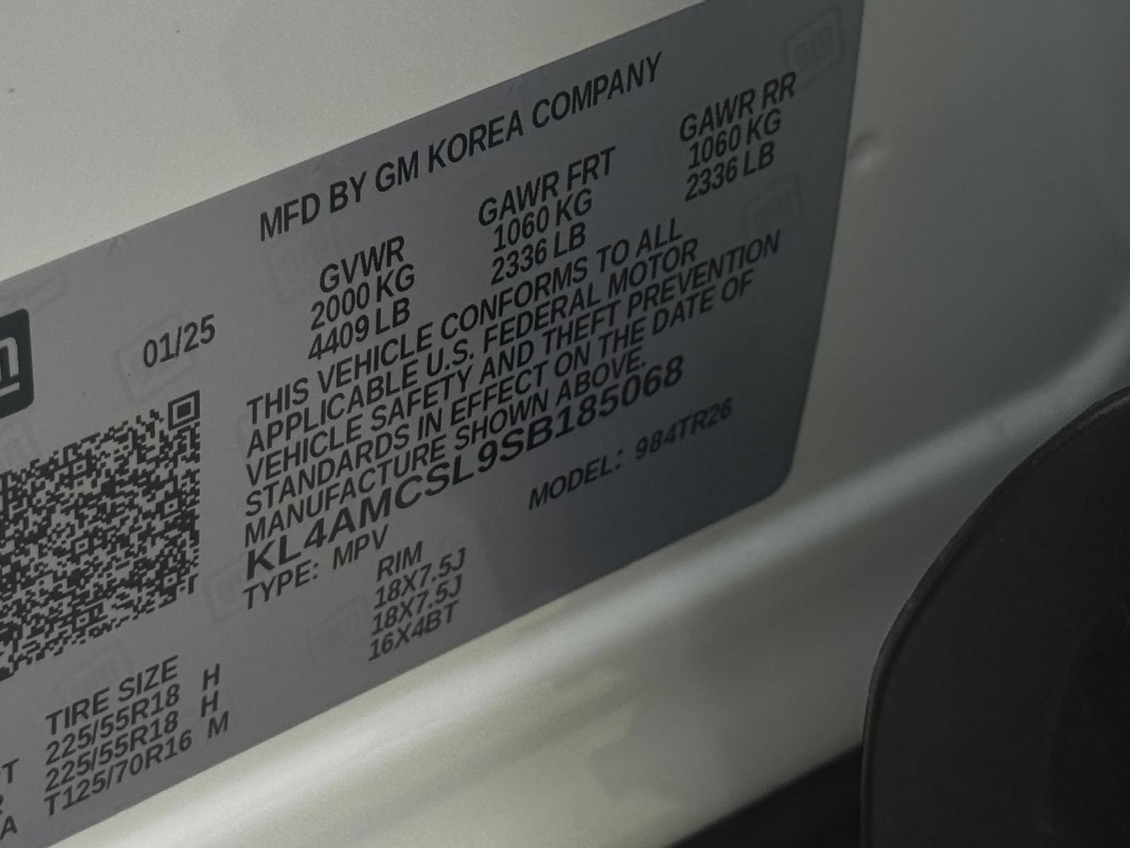 Used 2025 Buick Encore GX Preferred AWD/4WD image 28