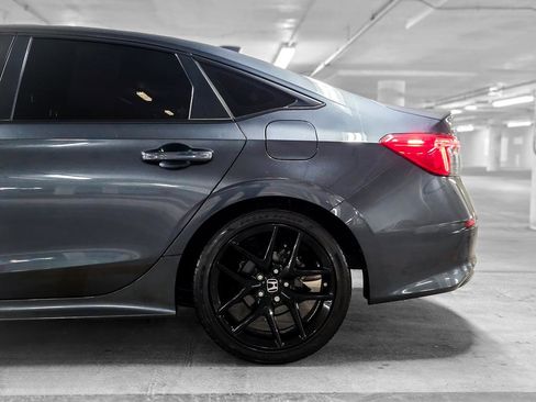 Used 2024 Honda Civic Sport image 15