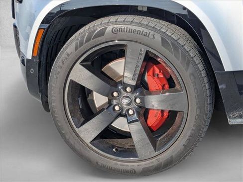 Used 2023 Land Rover Defender 130 X AWD/4WD image 19