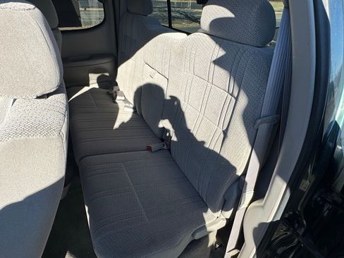 Used 2002 Toyota Tundra SR5 image 19