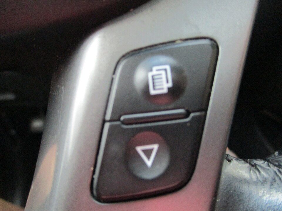 Used 2014 Kia Sorento SX w/ 3rd Row Package AWD/4WD image 42