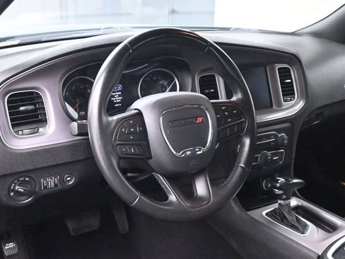 Used 2023 Dodge Charger SXT RWD image 25