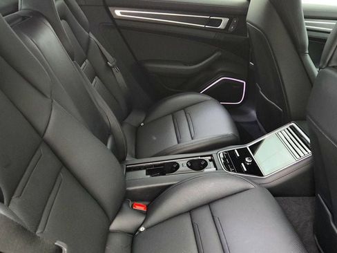 Used 2023 Porsche Panamera 4 Platinum Edition AWD/4WD image 24
