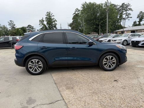 Used 2020 Ford Escape SEL FWD image 4