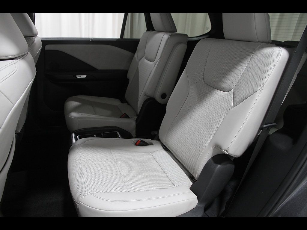 Certified 2024 Lexus TX 350 AWD w/ Captains Chair Package image 18
