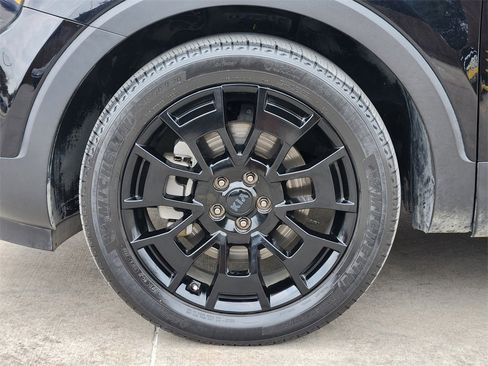 Certified 2021 Kia Telluride SX w/ SX Prestige Package image 10