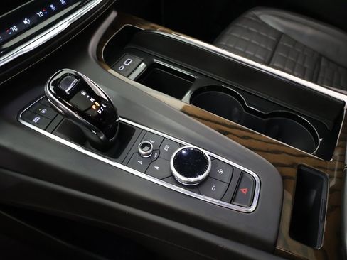 Used 2023 Cadillac Escalade ESV Sport Platinum w/ LPO, ONYX Package image 71