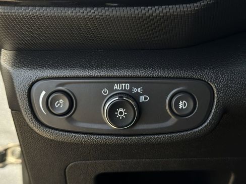 Used 2021 Chevrolet TrailBlazer LT image 22