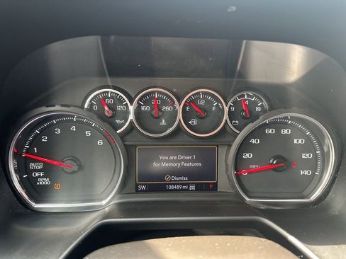 Used 2021 Chevrolet Tahoe LT AWD/4WD image 8