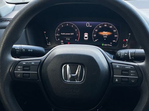 Certified 2025 Honda Accord SE image 12
