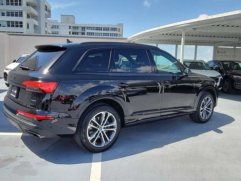 Certified 2026 Audi Q7 3.0T Premium w/ Convenience Plus Package AWD/4WD image 6