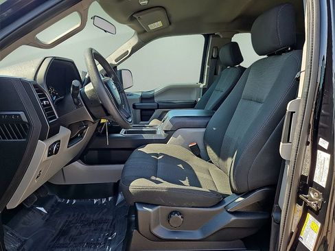 Used 2018 Ford F150 XL w/ Equipment Group 101A Mid RWD image 16