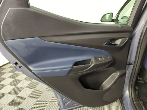 Used 2023 Chevrolet Bolt EUV Premier FWD image 27