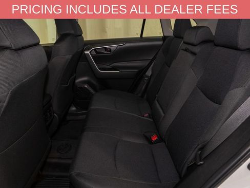Certified 2024 Toyota RAV4 LE AWD/4WD image 7