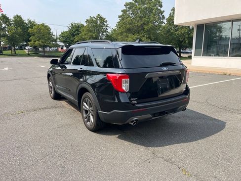 Used 2023 Ford Explorer XLT w/ Equipment Group 202A AWD/4WD image 6