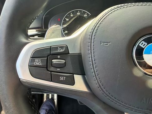 Used 2017 BMW 530i xDrive AWD/4WD image 25