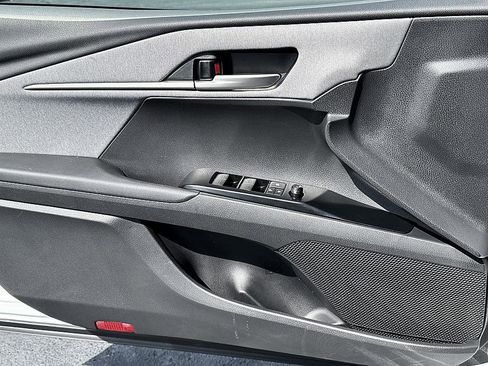 Certified 2025 Toyota Camry LE w/ Convenience Package FWD image 9