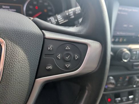 Used 2019 GMC Terrain SLE w/ Driver Convenience Package FWD image 18