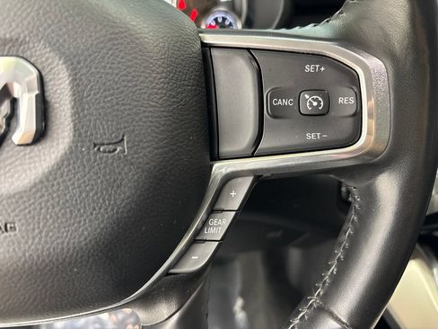 Used 2022 RAM 1500 Laramie AWD/4WD image 14