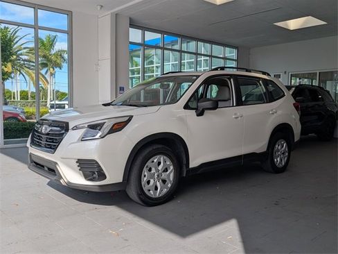 Used 2023 Subaru Forester image 4