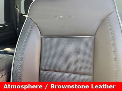 Used 2024 GMC Sierra 3500 Denali w/ Denali Reserve Package image 19