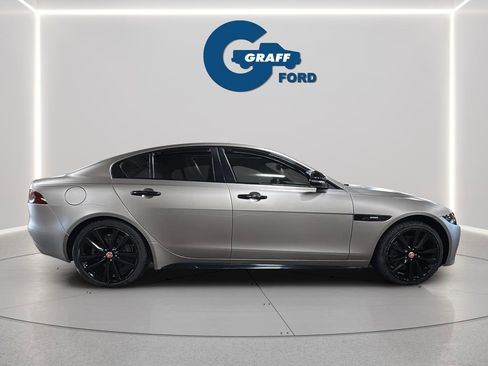 Used 2017 Jaguar XE R-Sport image 6