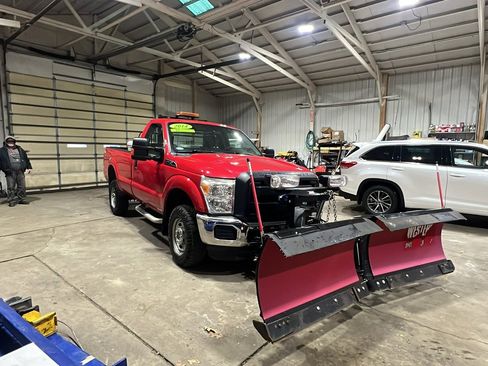 Used 2014 Ford F250 XL w/ Power Equipment Group image 8