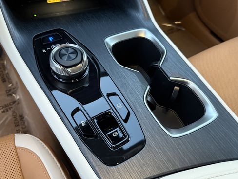 New 2026 Lexus RZ 450e RZ 450e Premium image 23