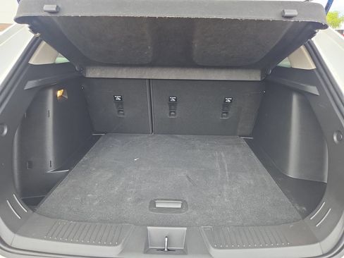 Used 2024 Chevrolet Trax ACTIV w/ Sunroof Package FWD image 12