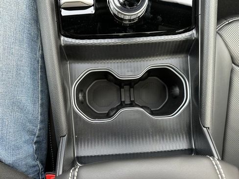 New 2026 Chrysler Pacifica Select image 33