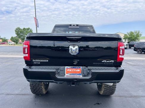Used 2024 RAM 2500 Laramie w/ Sport Appearance Package AWD/4WD image 8