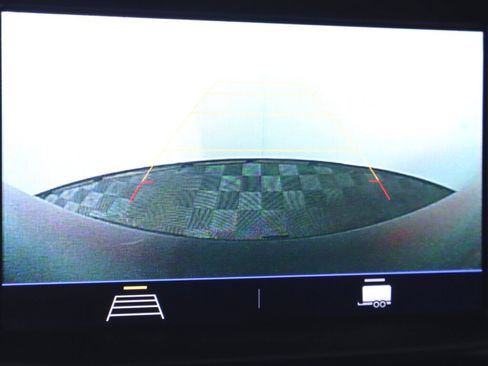 Used 2020 Chevrolet Silverado 1500 Custom image 18