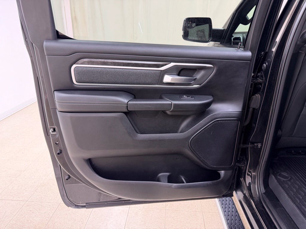 Used 2020 RAM 1500 Big Horn AWD/4WD image 13
