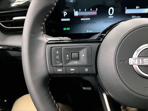 New 2026 Nissan Kicks SR w/ Cold Weather Package FWD image 22