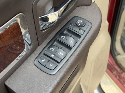 Used 2011 RAM 2500 Laramie w/ Protection Group image 15