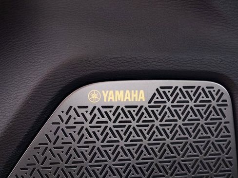 New 2025 Mitsubishi Outlander AWD image 22