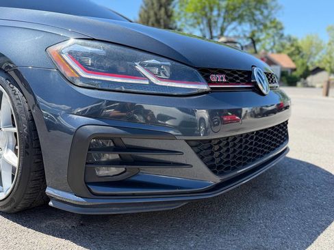 Used 2019 Volkswagen GTI Autobahn FWD image 18