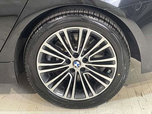 Used 2019 BMW 540i xDrive AWD/4WD image 12