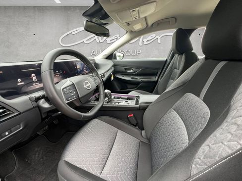 New 2026 Nissan Sentra SV w/ SV Convenience Package FWD image 19
