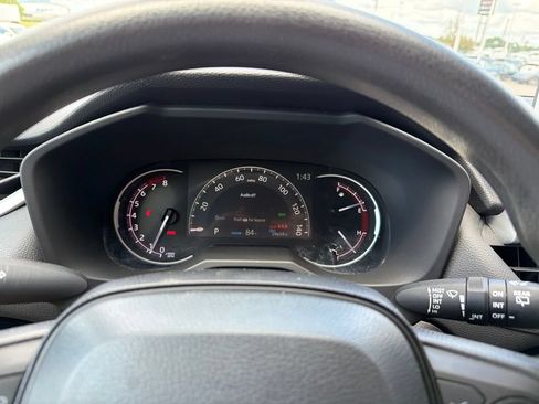 Used 2024 Toyota RAV4 XLE FWD image 18