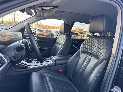 Used 2025 BMW X7 xDrive40i image 19