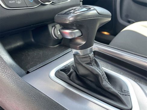 Used 2023 Dodge Charger SXT image 19