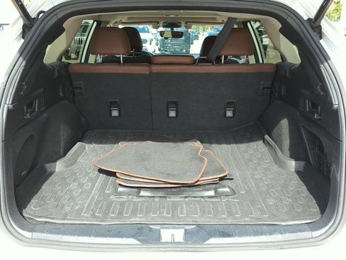 Used 2021 Subaru Outback Touring XT AWD/4WD image 23