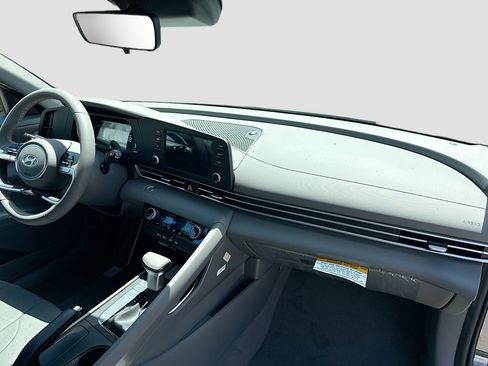 New 2026 Hyundai Elantra Sport w/ Cargo Package FWD image 21