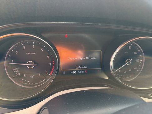 Used 2021 Buick Encore GX Preferred image 11