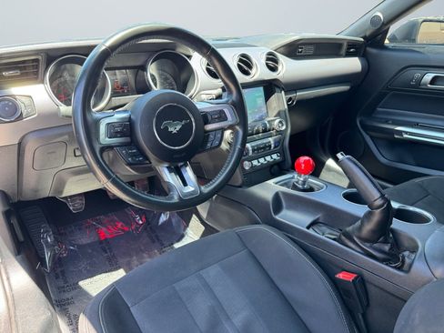 Used 2020 Ford Mustang GT image 11
