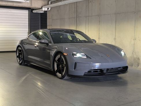 Certified 2025 Porsche Taycan AWD/4WD image 11