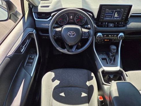 Used 2019 Toyota RAV4 XLE w/ Convenience Package image 13